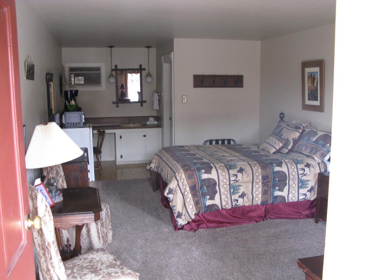 Rustlers Inn Prineville Εξωτερικό φωτογραφία